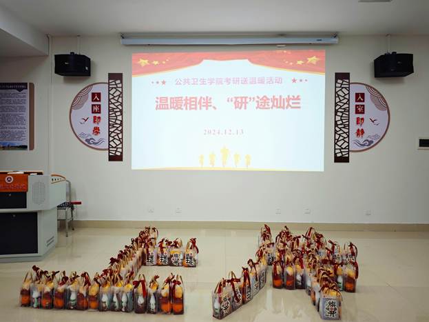 0AE5ED09558CD0A44D31E48B1C1928FD